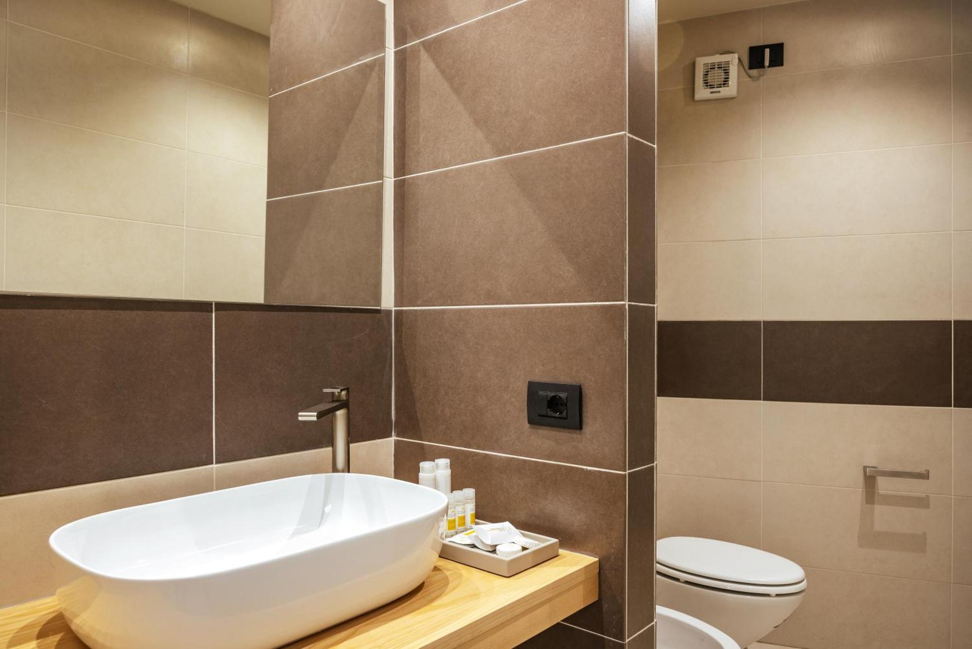Rh Lifestyle Rooms & Suites Olbia Habitación foto